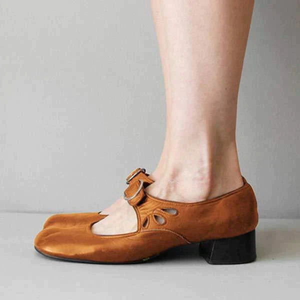 Bree - Sandals with heels